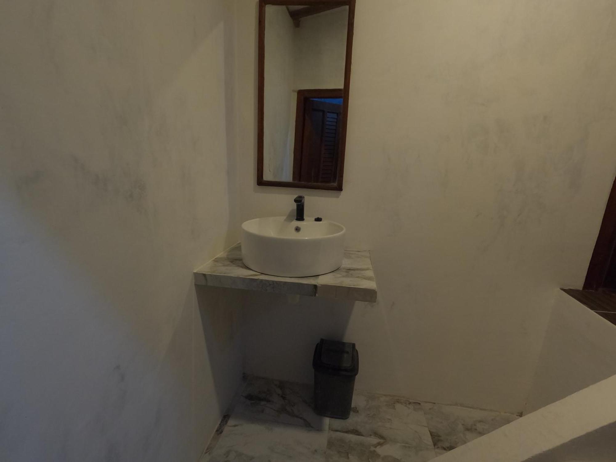 Maryan Moyo Bungalows & Resto Moyo Island Exterior photo